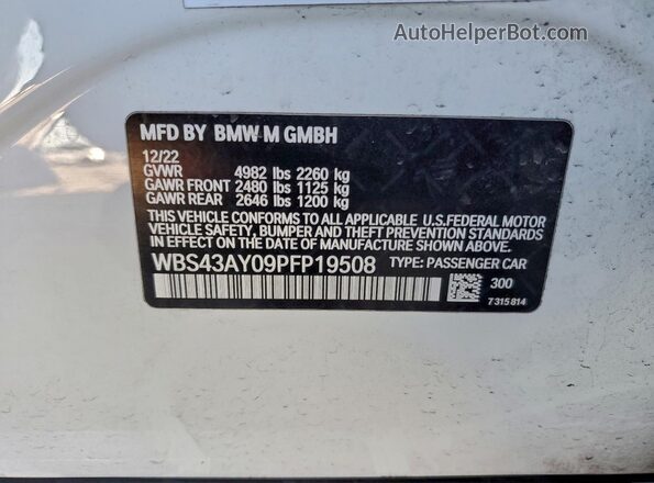 WBS43AY09PFP19508 2023 BMW M3 Белый Вид подкапотного пространства