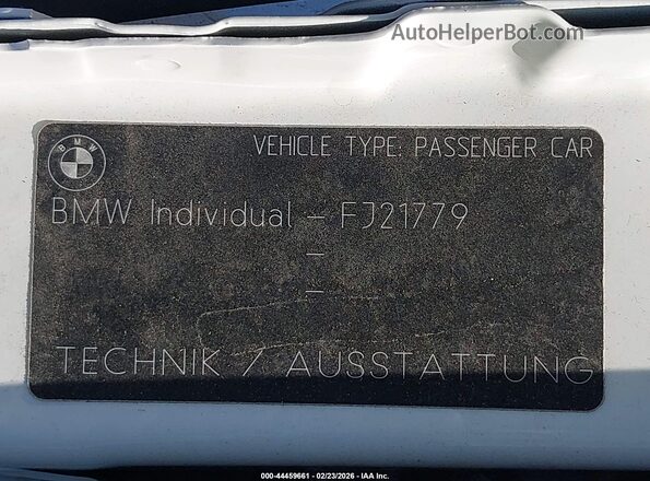 WBS4Y9C06LFJ21779 2020 BMW M4 White Engine compartment view