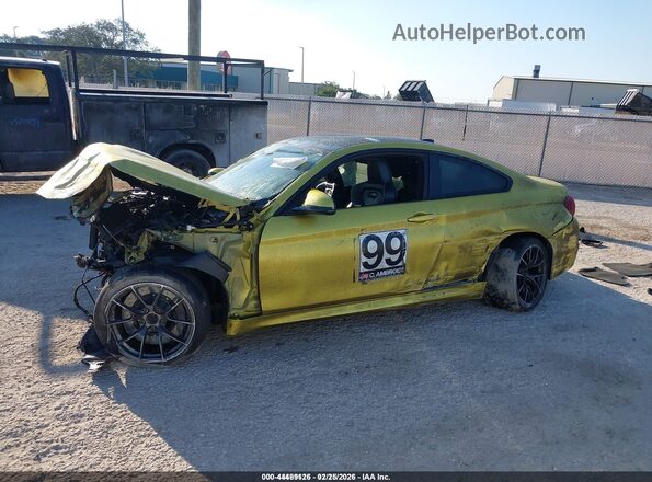 WBS4Y9C51JAA85802 2018 BMW M4 Gold Սալոնի 360 աստիճան տեսք