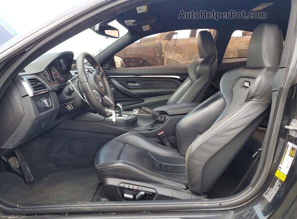 WBS4Y9C5XJAC86775 2018 BMW M4 Black Widok wnętrza z przodu