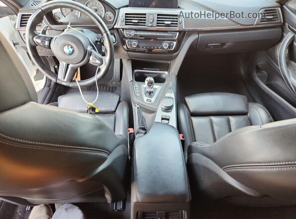 WBS4Z9C07L5R43784 2020 BMW M4 White Առջևի վահանակի տեսք