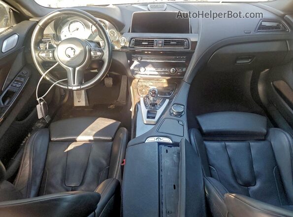 WBS6E9C50GGF92603 2016 BMW M6 Black Vista del salpicadero