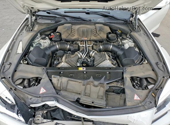 WBS6G9C53GD932044 2016 BMW M6 White Rear interior view