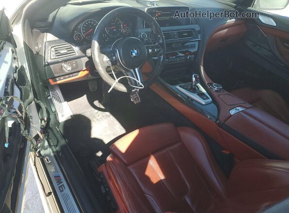 WBS6J9C52GD934692 2016 BMW M6 White Dashboard view