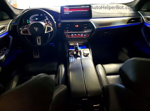 WBS83CH03PCL49056 2023 BMW M5 White Vista del salpicadero