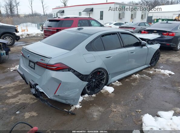 WBS83FK05TCV68511 2026 BMW M5 Gray Rear right