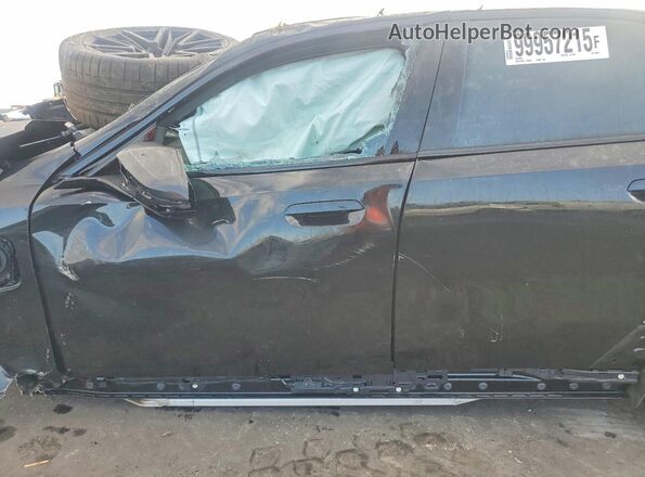WBS83FK05TCV80643 2026 BMW M5 Black Widok wnętrza z przodu
