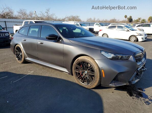 WBS83GV05SCU45064 2025 BMW M5 Charcoal Przód prawy
