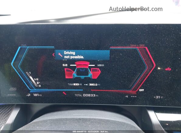 WBS83GV05TCW97737 2026 BMW M5 Blue Հետևի նստատեղերի տեսք