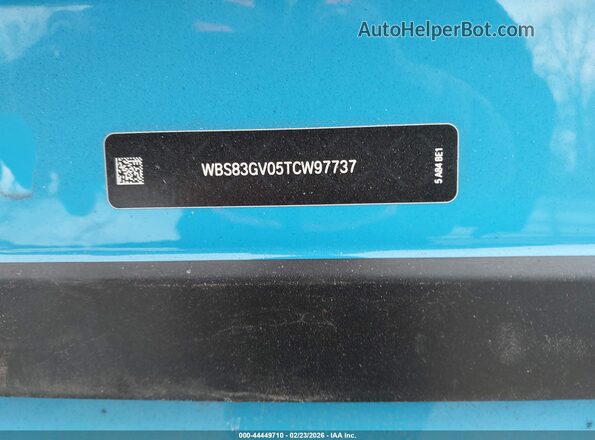 WBS83GV05TCW97737 2026 BMW M5 Blue Շարժիչի բաժամունքի տեսք