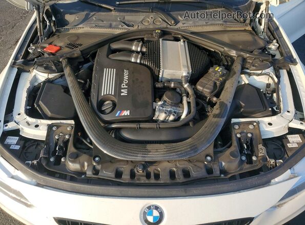 WBS8M9C5XGP966790 2016 BMW M3 White Vista interior trasera