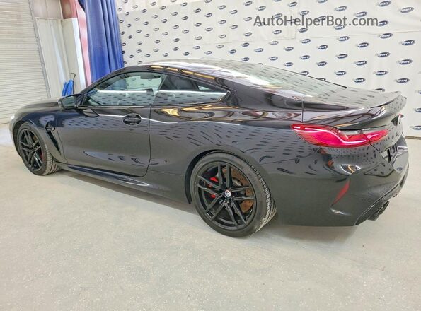 WBSAE0C02PCL26790 2023 BMW M8 Black Հետևի ձախ