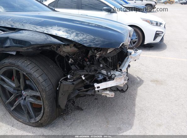 WBSGV0C05PCM47758 2023 BMW M8 Black Widok z przodu