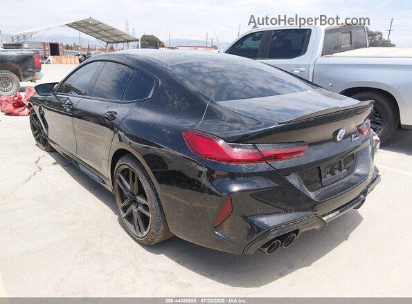 WBSGV0C05PCM47758 2023 BMW M8 Black Tył lewy