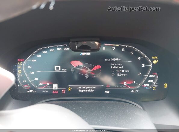 WBSGV0C06SCU79322 2025 BMW M8 Gray Vista de los asientos traseros