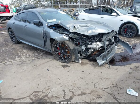 WBSGV0C06SCU79322 2025 BMW M8 Gray Vista frontal