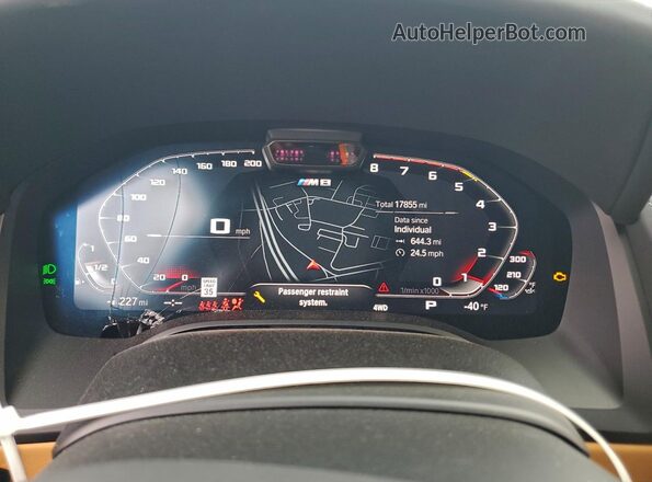 WBSGV0C0XSCT98534 2025 BMW M8 Black Vista del cuadro de instrumentos