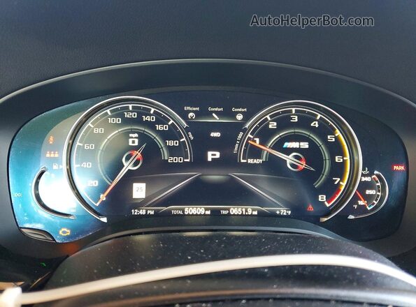 WBSJF0C54KB447585 2019 BMW M5 Black ხელსაწყოთა პანელის ხედი