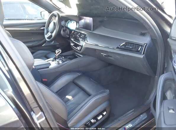 WBSJF0C58KB447976 2019 BMW M5 Gray წინა სალონის ხედი