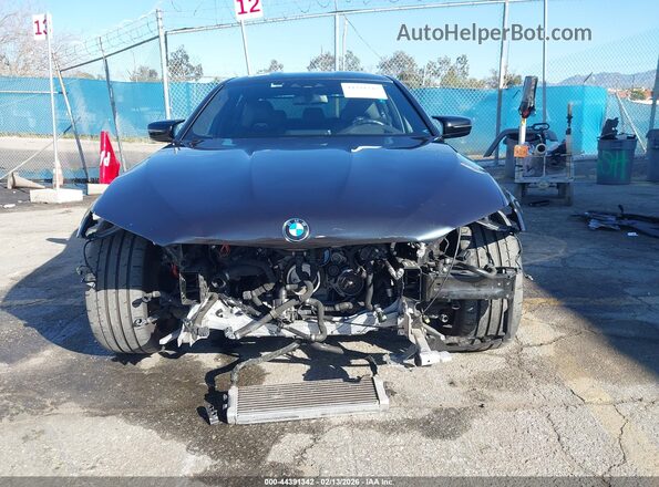 WBSJF0C58KB447976 2019 BMW M5 Gray უკანა სალონის ხედი