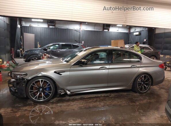 WBSJF0C5XKB285767 2019 BMW M5 Gray Вид задньої частини салону