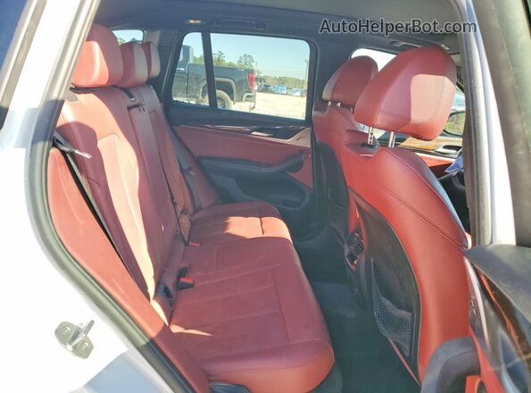 WBX47DP07NN125455 2022 BMW X3 White Vista interior trasera