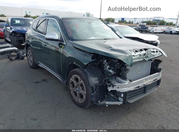 WBX73EF00P5X09537 2023 BMW X1 Green Widok wnętrza 360 stopni