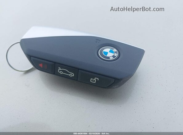 WBX73EF00S5094268 2025 BMW X1 Blue Widok deski rozdzielczej