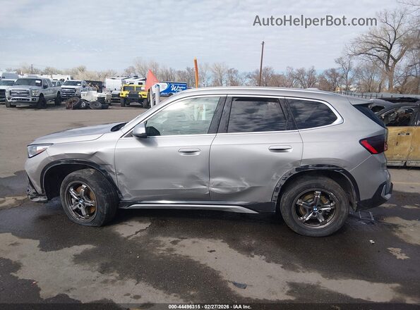 WBX73EF01R5007486 2024 BMW X1 Silver Vista interior trasera
