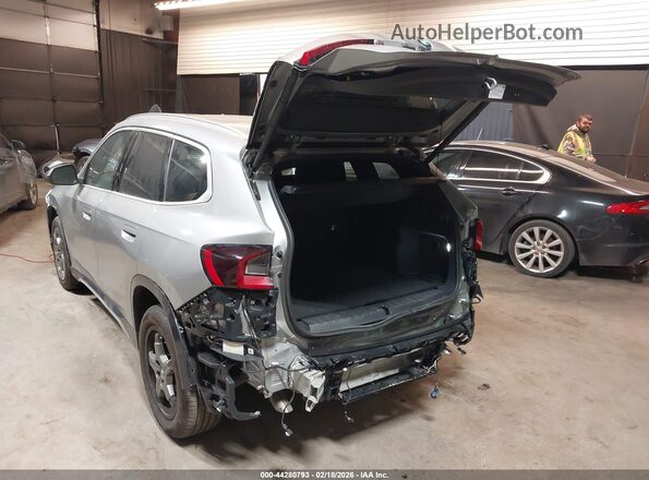 WBX73EF04S5255429 2025 BMW X1 Silver 