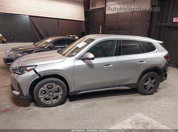 WBX73EF04S5255429 2025 BMW X1 Silver 