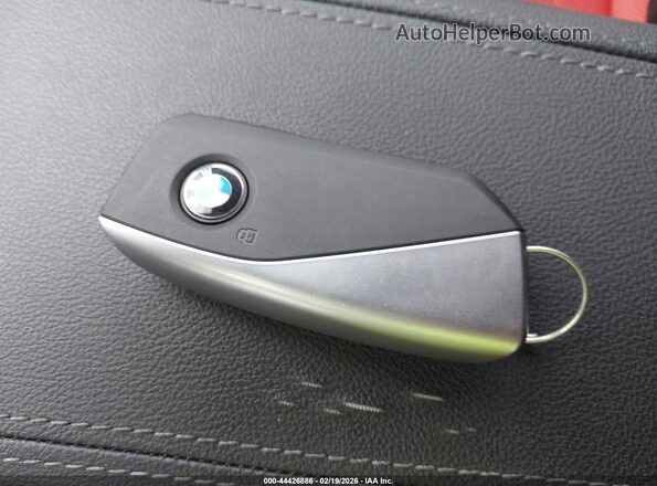 WBX73EF07P5W06082 2023 BMW X1 Black Vista del salpicadero
