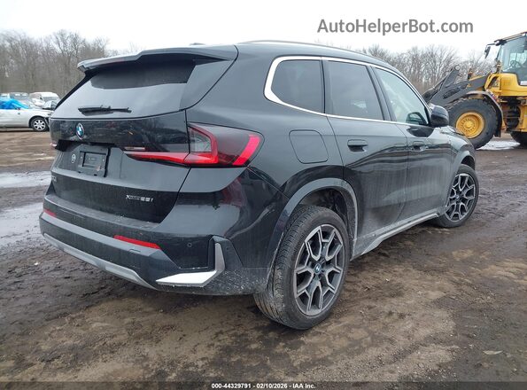 WBX73EF0XS5137983 2025 BMW X1 Black უკანა მარჯვენა