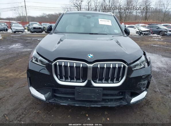 WBX73EF0XS5137983 2025 BMW X1 Black ხელსაწყოთა პანელის ხედი