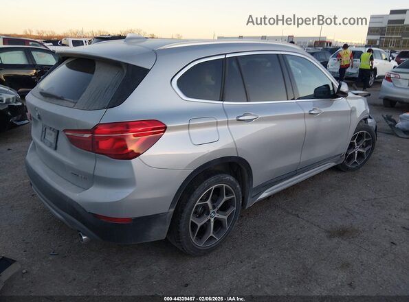 WBXHT3C34J5L34105 2018 BMW X1 Silver უკანა მარჯვენა