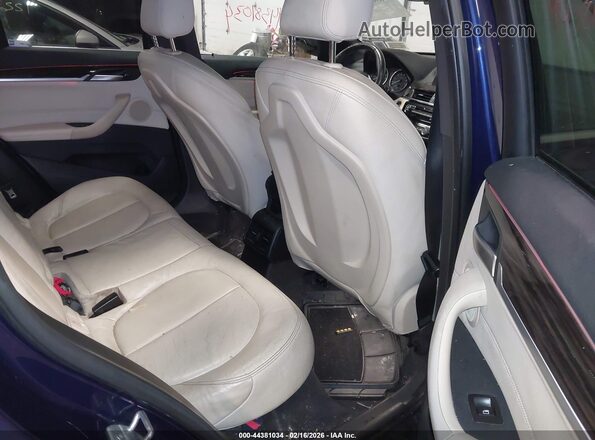WBXHT3C38GP887188 2016 BMW X1 Blue Вид наклейки з VIN-кодом