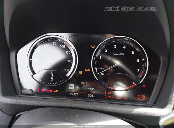 WBXHT3C54K5L36696 2019 BMW X1 Blue Vista de los asientos traseros