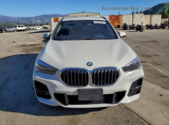 WBXJG7C08M5S46889 2021 BMW X1 White 