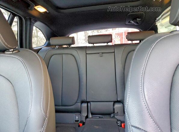 WBXJG9C07L5P86180 2020 BMW X1 White 