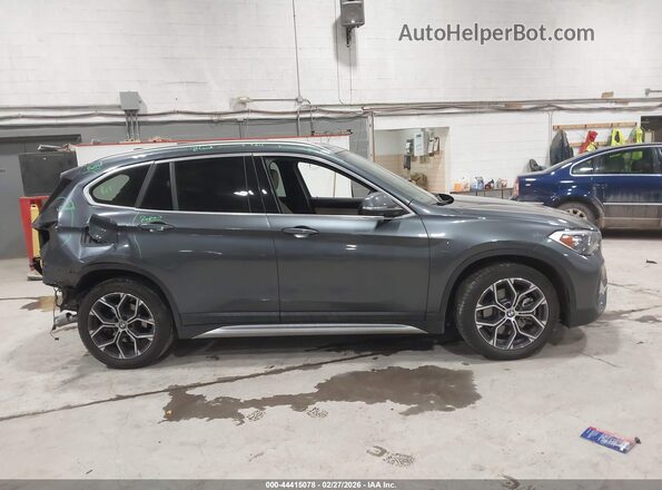 WBXJG9C07N5U58616 2022 BMW X1 Gray უკანა სალონის ხედი