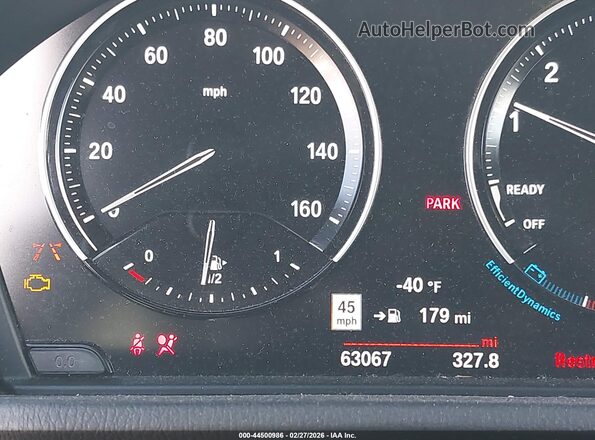 WBXYJ1C01N5U85439 2022 BMW X2 Белый Вид задних сидений