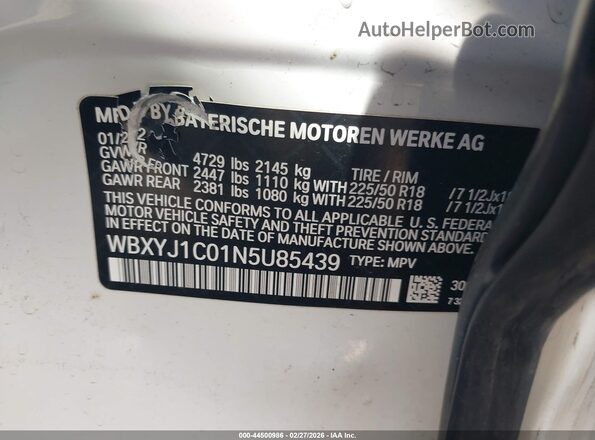 WBXYJ1C01N5U85439 2022 BMW X2 Белый Вид подкапотного пространства