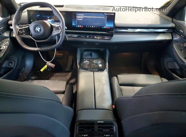 WBY13HG0XSCS09827 2025 BMW OTHER Black Вид панелі приладів
