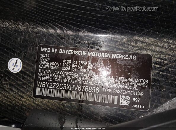 WBY2Z2C3XHV676856 2017 BMW I8 White Շարժիչի բաժամունքի տեսք