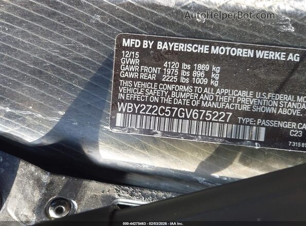 WBY2Z2C57GV675227 2016 BMW I8 Gray Vista del compartimento del motor