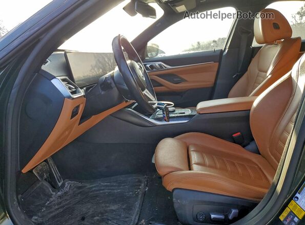 WBY33AW05NFN01616 2022 BMW I4 Green წინა სალონის ხედი