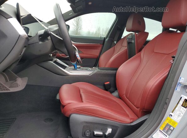 WBY33AW09NFN17141 2022 BMW I4 Gray Вид салону спереду