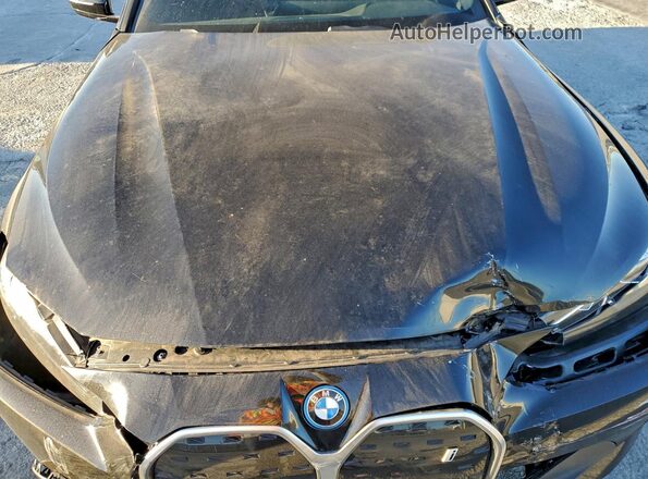 WBY43AW0XRFT38133 2024 BMW I4 Black Vista interior trasera