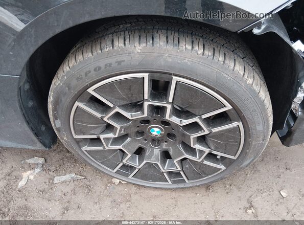 WBY43HD02SFV80559 2025 BMW I4 Black ხელსაწყოთა პანელის ხედი