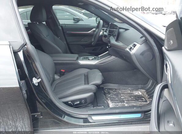 WBY43HD07SFU60577 2025 BMW I4 Black Widok wnętrza z przodu